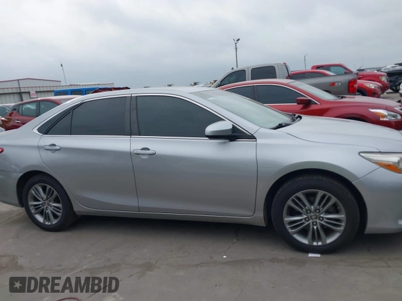 2015 Toyota Camry XLE with VIN 4T1BF1FK0FU960051, listed as a IAAI auction lot 42125452 with 117,047 mi miles and . Bid and sale history available at DreamBid. Image 13.