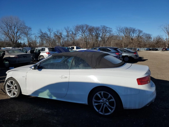 2013 Audi S5 Prestige with VIN WAUVGAFH9DN014506, listed as a Copart auction lot 47123755 with 83857 miles and Salvage Title. Bid and sale history available at carsss.com. Image 2.