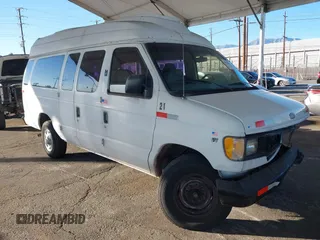 1998 Ford Econoline Wagon XL z VIN 1FBSS31L6WHA90069, wystawiony jako IAAI lot #41290666 z przebiegiem 252 445 mil mil oraz . Historia ofert i sprzedaży dostępna na DreamBid. Obrazek 1.