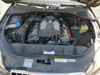 2015 Audi Q7 Premium Plus with VIN WA1LGAFE9FD012371, listed as a Copart auction lot 59772625 with 105,212 mi miles and Salvage title. Bid and sale history available at DreamBid. Image 11.