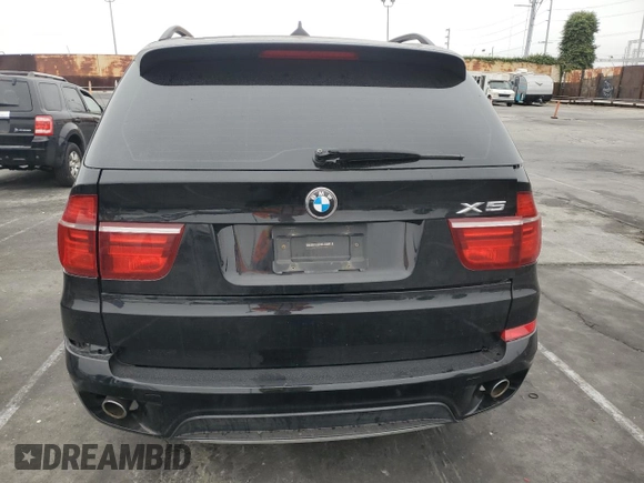 2011 BMW X5 35d z VIN 5UXZW0C58BL655830, wystawiony jako Copart lot #60874685 z przebiegiem Nie podano mil oraz Czysty tytuł • Clean title. Historia ofert i sprzedaży dostępna na DreamBid. Obrazek 6.