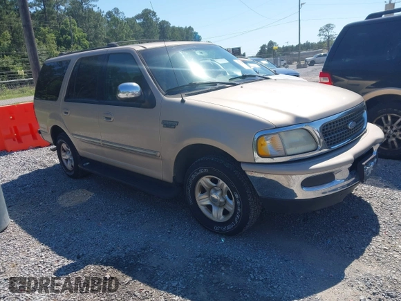 1998 Ford Expedition XLT with VIN 1FMRU17L8WLB82843, listed as a IAAI auction lot 42176011 with 185,756 mi miles and . Bid and sale history available at DreamBid. Image 1.