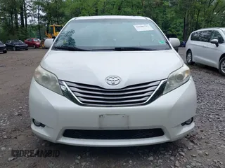 2016 Toyota Sienna XLE with VIN 5TDYK3DC9GS756582, listed as a IAAI auction lot 42506733 with 155,678 mi miles and . Bid and sale history available at DreamBid. Image 12.