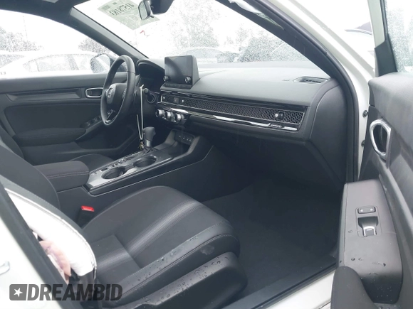 2025 Honda Civic Sport with VIN 2HGFE2F50SH516112, listed as a IAAI auction lot 41578183 with 8,138 mi miles and . Bid and sale history available at DreamBid. Image 5.