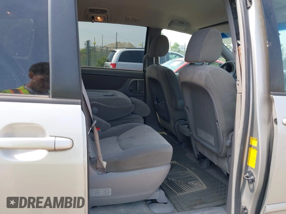 2006 Toyota Sienna CE with VIN 5TDZA23C56S562259, listed as a IAAI auction lot 42512870 with 199,762 mi miles and . Bid and sale history available at DreamBid. Image 8.