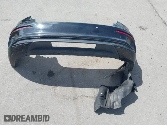 2022 Audi A3 Premium Plus z VIN WAUHUDGY7NA035370, wystawiony jako IAAI lot #42057595 z przebiegiem 47 227 mil mil oraz . Historia ofert i sprzedaży dostępna na DreamBid. Obrazek 12.