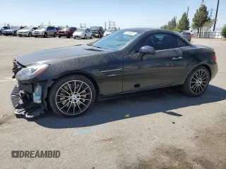 2017 Mercedes-Benz SLC 43 AMG с VIN WDDPK6GA0HF144494, выставлен на аукционе Copart как лот 60569935 с пробегом 50 347 миль миль и Списание • Salvage title. История ставок и продаж доступна на DreamBid. Изображение 1.