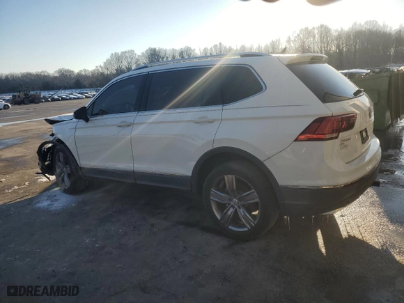 2018 Volkswagen Tiguan SEL Premium with VIN 3VV4B7AXXJM216034, listed as a Copart auction lot 88794165 with 0 mi miles and Salvage Title. Bid and sale history available at carsss.com. Image 2.