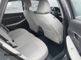 2023 Hyundai Sonata SEL z VIN KMHL64JA2PA256098, wystawiony jako IAAI lot #41846406 z przebiegiem 17 297 mil mil oraz . Historia ofert i sprzedaży dostępna na DreamBid. Obrazek 8.