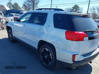 2017 GMC Terrain SLE z VIN 2GKALNEK2H6199496, wystawiony jako IAAI lot #41632391 z przebiegiem 123 326 mil mil oraz . Historia ofert i sprzedaży dostępna na DreamBid. Obrazek 3.