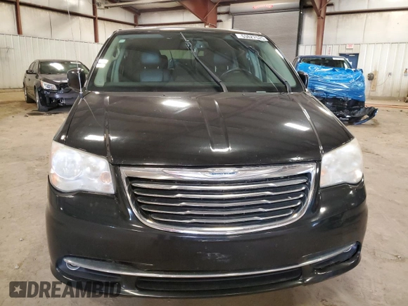 2014 Chrysler Town & Country Touring with VIN 2C4RC1BG2ER326183, listed as a Copart auction lot 53627525 with Not Provided miles and Clean Title. Bid and sale history available at DreamBid. Image 5.