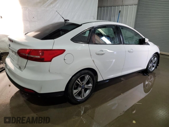 2016 Ford Focus SE with VIN 1FADP3FE5GL362695, listed as a Copart auction lot 42381895 with 103,844 mi miles and Salvage Title. Bid and sale history available at carsss.com. Image 3.
