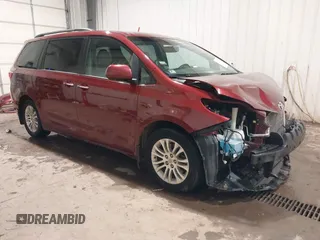 2015 Toyota Sienna XLE с VIN 5TDYK3DC5FS588258, выставлен на аукционе IAAI как лот 41089108 с пробегом 124 777 миль миль и . История ставок и продаж доступна на DreamBid. Изображение 1.