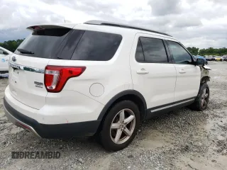 2017 Ford Explorer XLT с VIN 1FM5K8D83HGD51689, выставлен на аукционе Copart как лот 60142845 с пробегом 131 479 миль миль и Списание • Salvage title. История ставок и продаж доступна на DreamBid. Изображение 3.