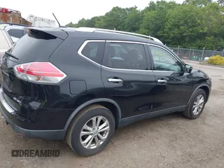 2016 Nissan Rogue SV z VIN KNMAT2MV8GP622120, wystawiony jako IAAI lot #42466056 z przebiegiem 107 963 mil mil oraz . Historia ofert i sprzedaży dostępna na DreamBid. Obrazek 6.
