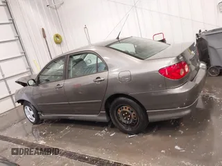 2006 Toyota Corolla CE z VIN 2T1BR32E26C680457, wystawiony jako IAAI lot #42171025 z przebiegiem 160 017 mil mil oraz . Historia ofert i sprzedaży dostępna na DreamBid. Obrazek 15.