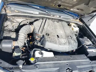 2004 Toyota 4Runner Limited with VIN JTEBU17R948024436, listed as a IAAI auction lot 41313171 with 202,697 mi miles. Bid and sale history available at carsss.com. Image 10.