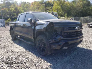 2023 Chevrolet Silverado 1500 RST with VIN 1GCUDEED0PZ300691, listed as a Copart auction lot 76771544 with 45,101 mi miles and Salvage Title. Bid and sale history available at DreamBid. Image 4.