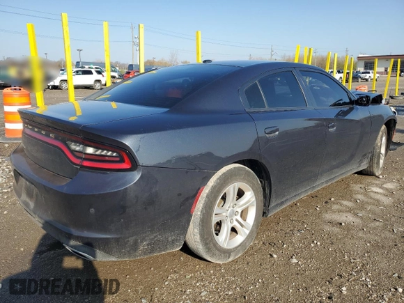 2019 Dodge Charger SXT z VIN 2C3CDXBG1KH644050, wystawiony jako Copart lot #52618035 z przebiegiem 110 442 mil mil oraz Szkoda całkowita • Salvage title. Historia ofert i sprzedaży dostępna na DreamBid. Obrazek 3.