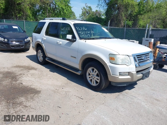 2007 Ford Explorer Eddie Bauer with VIN 1FMEU74E87UA95849, listed as a IAAI auction lot 42153076 with 188,766 mi miles. Bid and sale history available at carsss.com. Image 1.