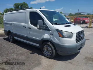2017 Ford Transit с VIN 1FTYE1YM0HKA86444, выставлен на аукционе IAAI как лот 42639090 с пробегом 217 587 миль миль и . История ставок и продаж доступна на DreamBid. Изображение 1.