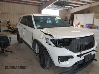 2021 Ford Police Interceptor Utility z VIN 1FM5K8AB1MGB54109, wystawiony jako IAAI lot #41694271 z przebiegiem 90 073 mil mil oraz . Historia ofert i sprzedaży dostępna na DreamBid. Obrazek 1.