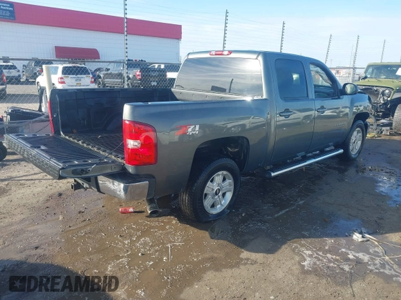 2011 Chevrolet Silverado 1500 LTZ with VIN 3GCPKTE39BG212827, listed as a IAAI auction lot 41044871 with 197,096 mi miles and . Bid and sale history available at DreamBid. Image 4.