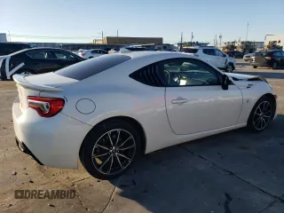 2020 Toyota 86 with VIN JF1ZNAA10L8751343, listed as a Copart auction lot 88573335 with 79,864 mi miles and Salvage Title. Bid and sale history available at carsss.com. Image 3.