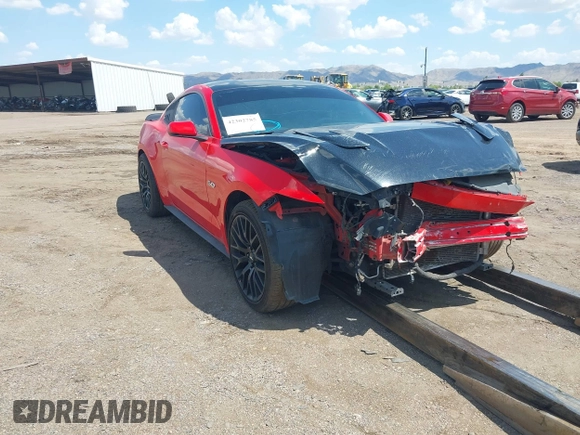 2015 Ford Mustang GT z VIN 1FA6P8CF5F5431455, wystawiony jako IAAI lot #42302785 z przebiegiem 60 817 mil mil oraz . Historia ofert i sprzedaży dostępna na DreamBid. Obrazek 1.
