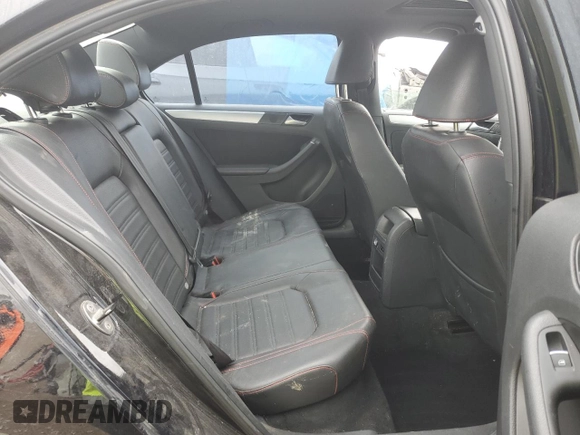 2014 Volkswagen Jetta GLI Edition 30 with VIN 3VW4S7AJ3EM382764, listed as a Copart auction lot 43962425 with 92,992 mi miles and Salvage title. Bid and sale history available at DreamBid. Image 10.