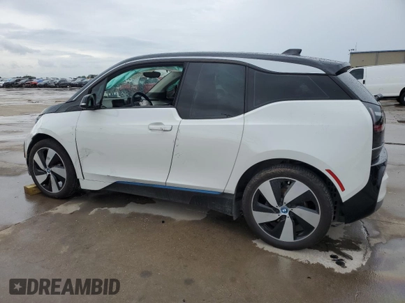 2020 BMW i3 z VIN WBY8P4C06L7G85006, wystawiony jako Copart lot #62149924 z przebiegiem Nie podano mil oraz Szkoda całkowita • Salvage title. Historia ofert i sprzedaży dostępna na DreamBid. Obrazek 2.