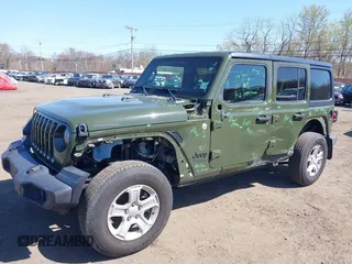2021 Jeep Wrangler Unlimited Sport Altitude с VIN 1C4HJXDN8MW701628, выставлен на аукционе IAAI как лот 42059202 с пробегом 73 814 миль миль и . История ставок и продаж доступна на DreamBid. Изображение 6.
