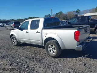 2013 Nissan Frontier SV with VIN 1N6AD0EV6DN720356, listed as a IAAI auction lot 41694570 with 243,279 mi miles. Bid and sale history available at carsss.com. Image 3.