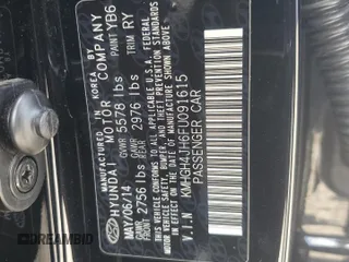 2015 Hyundai Equus Signature with VIN KMHGH4JH6FU091615, listed as a Copart auction lot 50660285 with 146,950 mi miles and Clean Title. Bid and sale history available at DreamBid. Image 12.
