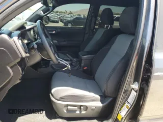 2022 Toyota Tacoma SR with VIN 3TMCZ5AN5NM482575, listed as a Copart auction lot 61498025 with 49,046 mi miles and Salvage title. Bid and sale history available at DreamBid. Image 7.