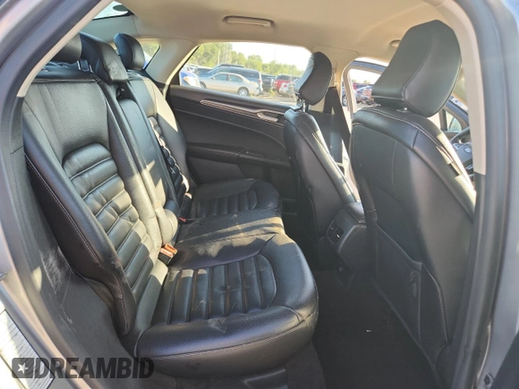 2020 Ford Fusion SEL with VIN 3FA6P0CD7LR196565, listed as a Copart auction lot 63267545 with 82,606 mi miles and Salvage title. Bid and sale history available at DreamBid. Image 10.