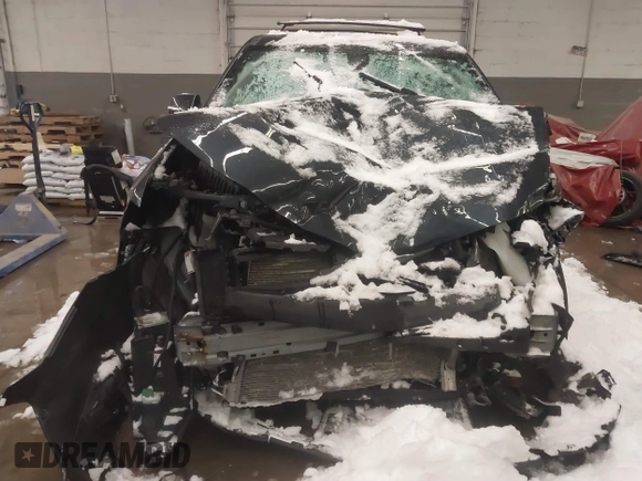 2019 Chevrolet Traverse LT Leather with VIN 1GNEVHKWXKJ189106, listed as a IAAI auction lot 41587083 with 1 mi miles. Bid and sale history available at carsss.com. Image 12.