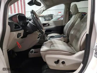 2017 Chrysler Pacifica Limited with VIN 2C4RC1GG7HR545007, listed as a Copart auction lot 47240595 with 108,141 mi miles and Clean Title. Bid and sale history available at carsss.com. Image 7.