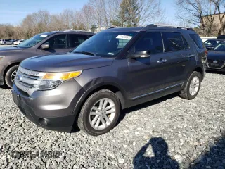2014 Ford Explorer XLT z VIN 1FM5K8D81EGC55636, wystawiony jako Copart lot #53133595 z przebiegiem 169 554 mil mil oraz Tytuł czysty. Historia ofert i sprzedaży dostępna na DreamBid. Obrazek 1.
