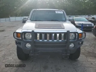2006 Hummer H3 z VIN 5GTDN136668318328, wystawiony jako Copart lot #55275195 z przebiegiem 266 391 mil mil oraz Nie do naprawy • Non repairable. Historia ofert i sprzedaży dostępna na DreamBid. Obrazek 5.