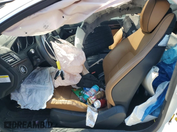 2014 Mercedes-Benz E 550 с VIN WDDKJ7DB4EF240222, выставлен на аукционе Copart как лот 63444535 с пробегом Не указан миль и Списание • Salvage title. История ставок и продаж доступна на DreamBid. Изображение 7.