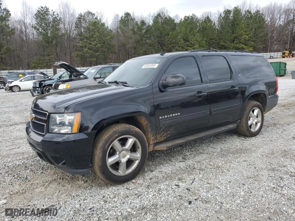 2013 Chevrolet Suburban LT with VIN 1GNSCJE05DR164397, listed as a Copart auction lot 44643365 with 208,530 mi miles and Salvage Title. Bid and sale history available at carsss.com. Image 1.