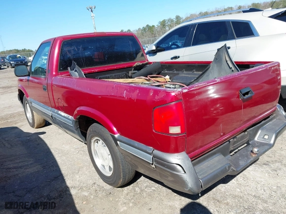 1994 GMC Sonoma SLS with VIN 1GTCS14W5RK505593, listed as a IAAI auction lot 41746602 with 195,456 mi miles. Bid and sale history available at carsss.com. Image 3.