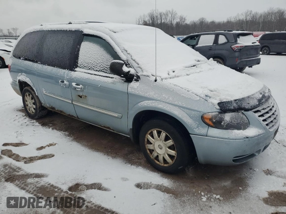 2006 Chrysler Town & Country LWB Touring with VIN 2A4GP54L96R821909, listed as a Copart auction lot 84735204 with 171,004 mi miles and Salvage Title. Bid and sale history available at carsss.com. Image 4.