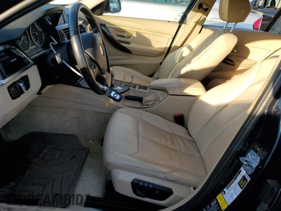 2013 BMW 3 Series 328i xDrive with VIN WBA3B5G58DNP41153, listed as a Copart auction lot 45118275 with 186,728 mi miles and Salvage Title. Bid and sale history available at carsss.com. Image 7.