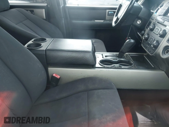 2015 Ford Expedition XLT with VIN 1FMJU1JT3FEF19154, listed as a IAAI auction lot 42355058 with 213,553 mi miles and . Bid and sale history available at DreamBid. Image 5.