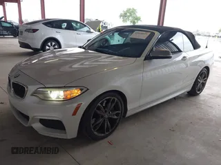 2015 BMW 2 Series M235i with VIN WBA1M1C53FV393300, listed as a IAAI auction lot 41926019 with 180,949 mi miles and . Bid and sale history available at carsss.com. Image 2.