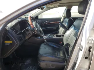 2015 Kia K900 Luxury with VIN KNALW4D45F6022028, listed as a Copart auction lot 45048855 with 81,321 mi miles and Clean Title. Bid and sale history available at carsss.com. Image 7.