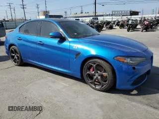 2018 Alfa Romeo Giulia Ti Sport with VIN ZARFAECN6J7597861, listed as a Copart auction lot 61804355 with Not provided miles and Clean title. Bid and sale history available at DreamBid. Image 4.