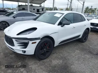 2015 Porsche Macan S z VIN WP1AB2A58FLB72531, wystawiony jako IAAI lot #41776023 z przebiegiem 120 294 mil mil oraz . Historia ofert i sprzedaży dostępna na DreamBid. Obrazek 2.